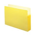 A Smead File Pocket in yellow, featuring a straight-cut tab and 5-1/4 expansion, reveals accordion-style sides. It’s perfectly organized and sold in sets of 10 per box (74243).