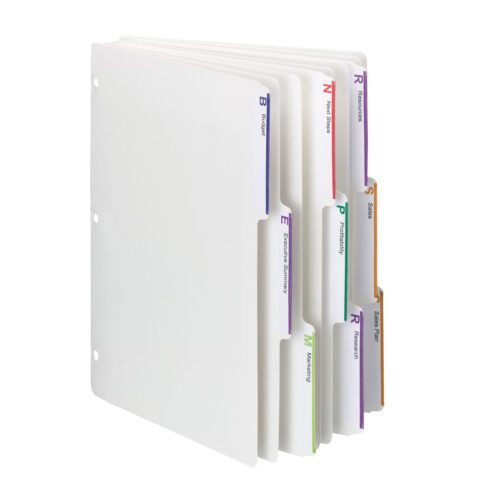 89413_U.jpg A set of Smead Viewables Three-Ring Binder Index Dividers, letter size in white, with staggered 1/3-cut tabs A-Z for organizing. They have three punched holes for easy binder insertion and come packed 75 per box (89413).