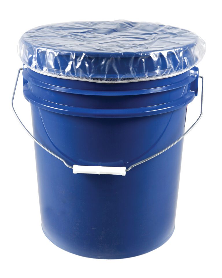 DCVR-5-E_A.jpg The blue plastic bucket, with a metal handle and white grip, is enhanced by the Vestil Elastic Drum Cover 5 Gal. This practical cover turns the 5-gallon container into an airtight storage solution.