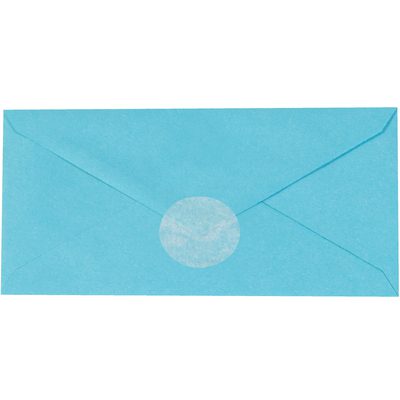 DL751.jpg A closed blue envelope, sealed with an MH-USA 1 Frosty White Circle Paper Mailing Label (5,000/Roll), against a plain background.