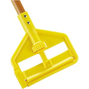The Rubbermaid® Invader® Side-Gate Wet-Mop Handle - Wood (60L) features a yellow mop holder, adjustable screw mechanism for the mop head, and sturdy metal rivets, making its utilitarian design ideal for cleaning tasks.