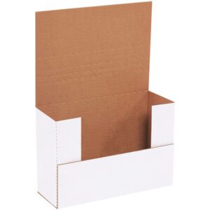 The MH-USA 9 5/8 x 6 5/8 x 3 1/2 White Easy-Fold Mailers feature a tall back and slightly lower front and sides for effortless product display, with an interior made of brown corrugated cardboard. Perfectly designed to showcase items neatly.