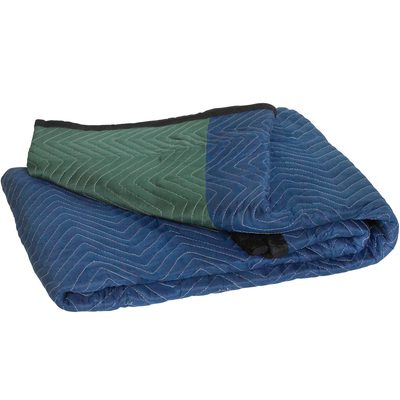 MB7280D.jpg The MH-USA 72 x 80 Deluxe Moving Blankets, sold in a set of six, feature a quilted design with blue and green sections and are finished with black edging.