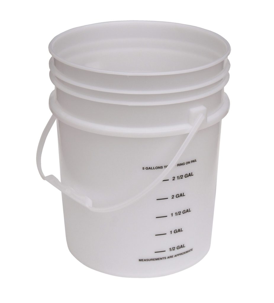 Natural Pail-Grad Plastic Handle