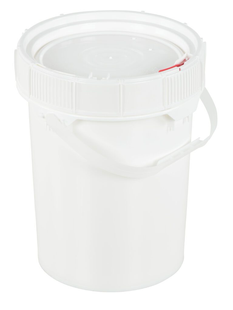 PAIL-SCR-5-W_A.jpg The Vestil White Screw Top Pail & Lid 5 Gallon is a durable plastic bucket featuring a secure lid and sturdy handle, ideal for efficiently storing or transporting various materials.