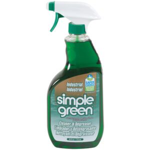 The Simple Green® Original - 24 oz. (12/Case) industrial cleaner and degreaser features a green liquid in a spray bottle with a bilingual English/French label and the Safer Choice logo, ensuring trusted performance.