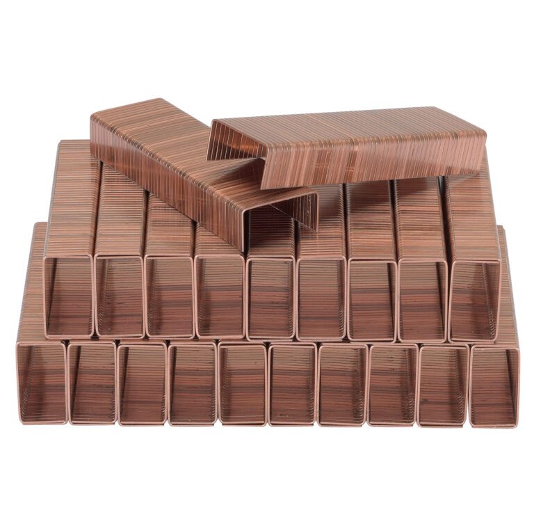 Neatly piled copper-colored staples, compatible with the Vestil Manual Carton/Box Stapler 2000 Pcs 3/4In, display their shiny rectangular shape; some lie flat while others stand vertically.