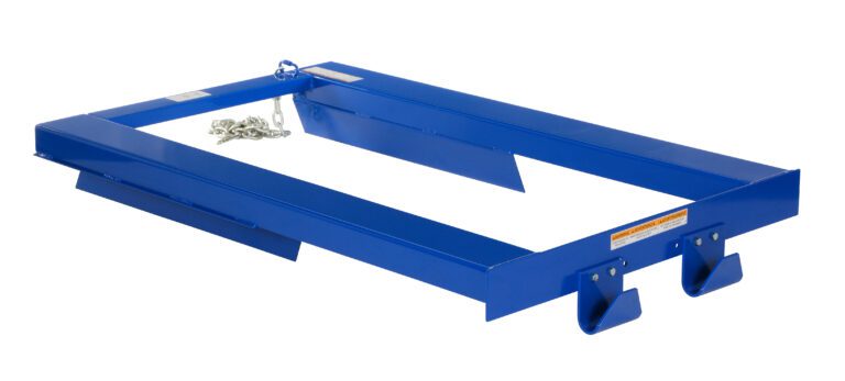 TCD-FM-E_A.jpg The Vestil Fork Mounted Trash Can Dumper 500 Lb is a blue rectangular metal forklift attachment with hooks and a chain on one end. Featuring warning stickers, it has a capacity of 500 lb and is displayed against a white background.