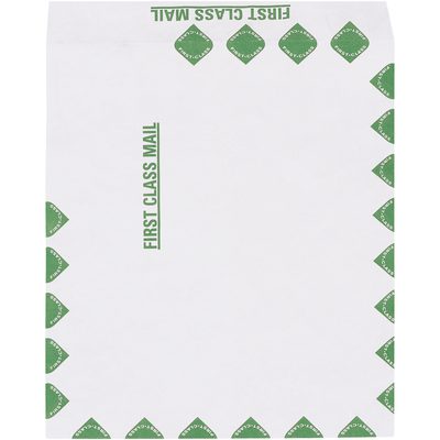 TYF1013FC.jpg A 10 x 13 Tyvek® mailer with green diamond edges and FIRST CLASS MAIL text, sold in packs of 100 per case.