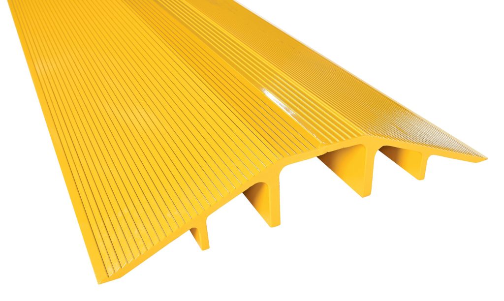 Extruded Alum Hose/Cable Crossover 60Yel view 4