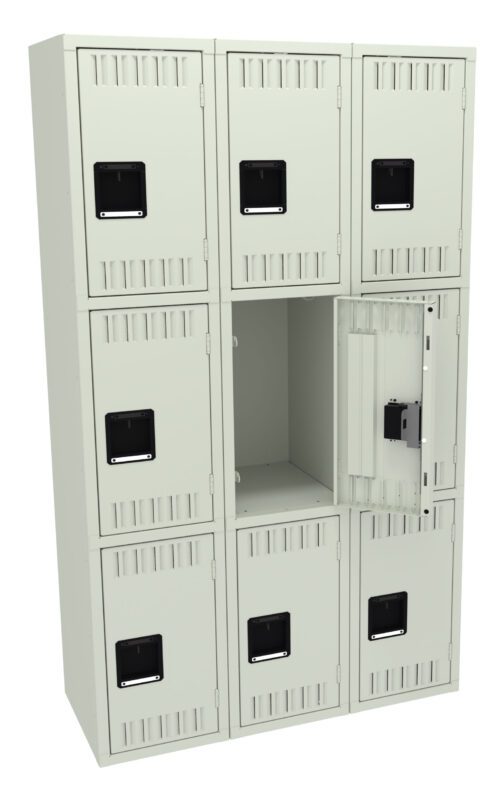 zqjmqtndsgio5pwn01it.jpg A metal locker unit with three columns and three rows, totaling nine compartments. Eight compartments are closed, while one in the middle column of the second row is open, revealing its empty interior. The lockers are light gray.