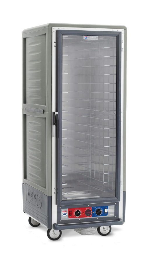 0rmlu55pwqi0q0uqgutvm0efqdlrcrn5.jpg The Metro C539-CFC-4-GYA Cabinet, with a full-height clear glass door and adjustable shelves, features fixed wire slides. The gray unit has a convenient blue and red control panel with operation dials. It operates on 120V, 60Hz, and 2000W power.