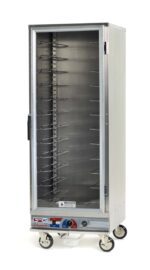 The Metro C5E9-CXFC-U, a full-height holding/proofing cabinet with a clear door and universal wire slides, operates on 220-240V at 50/60Hz. Designed for mobility with wheels, it ensures efficiency with 1681-2000W power.