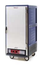 The Metro C537-HFS-L-BUA C5 3 Series insulated holding cabinet, featuring a 3/4 height solid door and lip load aluminum slides, boasts a stylish stainless steel design with blue accents. This 120V, 2000W unit includes wheels and a control panel for easy transport and safe hot food storage.