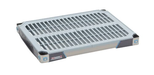 8wqgcmo02eimk4hy3sa5e2kykh9htl9x.jpg The MetroMax i MX1824G shelf, 18 x 24, features a grey grid mat and reinforced corners for stability. It is accented in black and blue with the logo on the side.