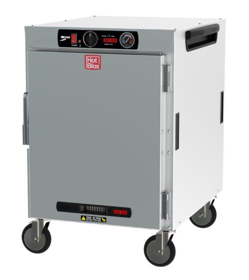 9wmkf3uram2thp2qoxxisuymos422og8.jpg The Metro HBCW8-AS-M HotBlox is a wide 8-pan insulated mobile holding cabinet with a solid door and analog controller. It features a stainless steel exterior, operates at 875W/60Hz, includes a NEMA 5-15P plug, has four caster wheels for mobility, and displays the red Hot Blox logo.