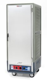 The Metro C539-MFS-L-GY C5 3 Series Insulated Cabinet features a sleek stainless steel door for full-length protection. This gray cart offers side handles, wheels for mobility, and front panel control knobs with red accents for a modern look. 120V, 60Hz, 2000W, lip load aluminum slides included.