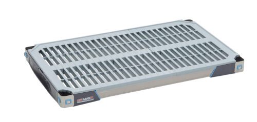 uoflrxkmwzkxx3kv8ra7f3iticpapdml.jpg The MetroMax i MX1830G Plastic Industrial Shelf with Grid Mat, 18 x 30, features a grid-patterned gray surface for efficient drainage, plus reinforced corners and raised edges for enhanced stability.
