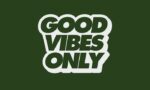The Justrite Mat, 195 Good Vibes Only 3X5 Gn features bold white GOOD VIBES ONLY text on a dark green background, fostering an atmosphere of positive energy.