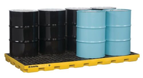 The Justrite Accum Ctr, 8 Drum, Ecopoly Yel pallet accommodates eight metal drums—four black and four light blue—neatly arranged with four in front and four in back. Its grid-like plastic surface enhances its sturdy design.
