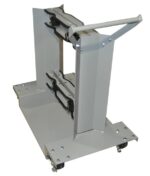 The Justrite Gcyl Cart (4Cyl) boasts a sturdy metal frame with a flat base, vertical supports, and caster wheels for smooth movement. Its gray design includes efficient clamps to secure items and a top handle for easy maneuverability.