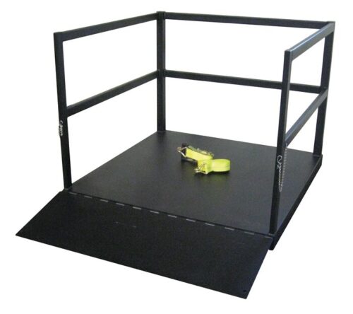 The Justrite Gcyl Fklft Plt, 21Cyl, Endld with an Rmp in black metal features side railings and a yellow strap buckle elegantly placed on the surface.