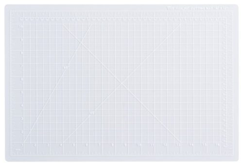 The Dahle Vantage® Premium Self-Healing Cutting Mat, 12 x 18, Crystal Clear, features a grid with 30, 45, and 60-degree angled lines. Measurements on the edges are marked VersaCutter Cutting Mat in the top right corner. Sold in cases of 24.