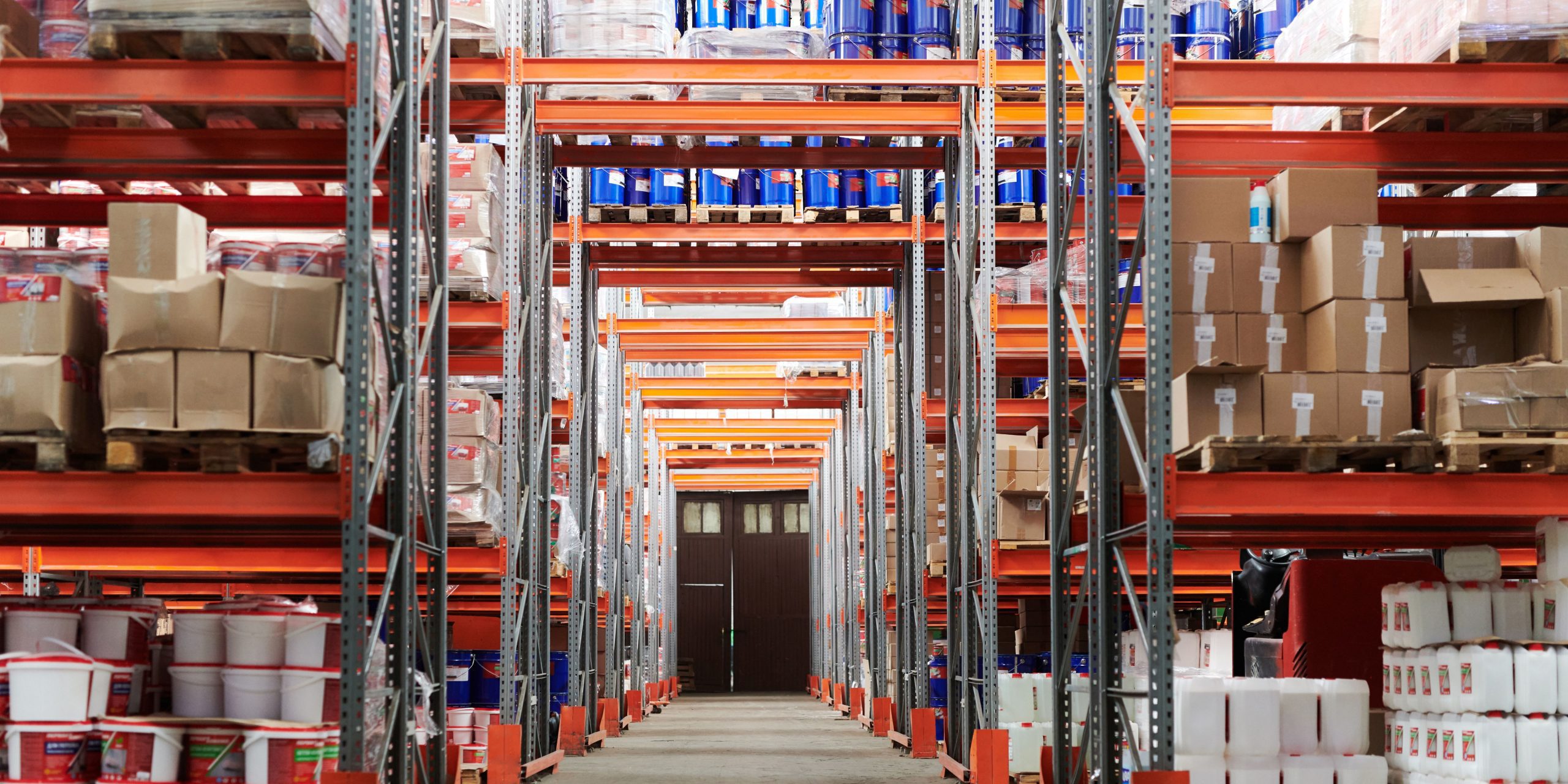 Material Handling USA Shelving Advance Storage Products Carton Flow brochure cover