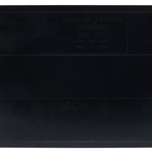 A large, flat black plastic Quantum Bin Divider for use with QUS950 has an embossed label stating Quantum Storage Systems, Div. 951, Pack of 6, Made in USA. For inquiries, call 1-800-685-4665.