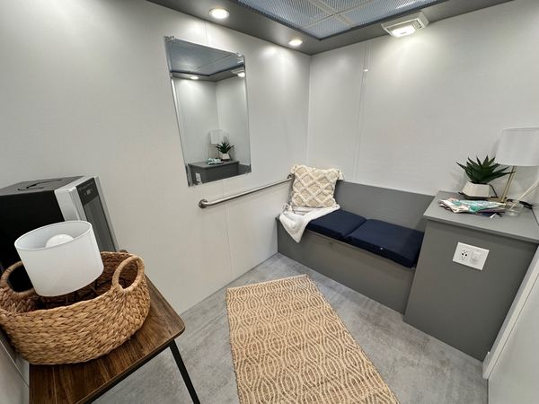 Modular lactation room for workplace