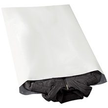 MH-USA 26 x 32'' Poly Mailers