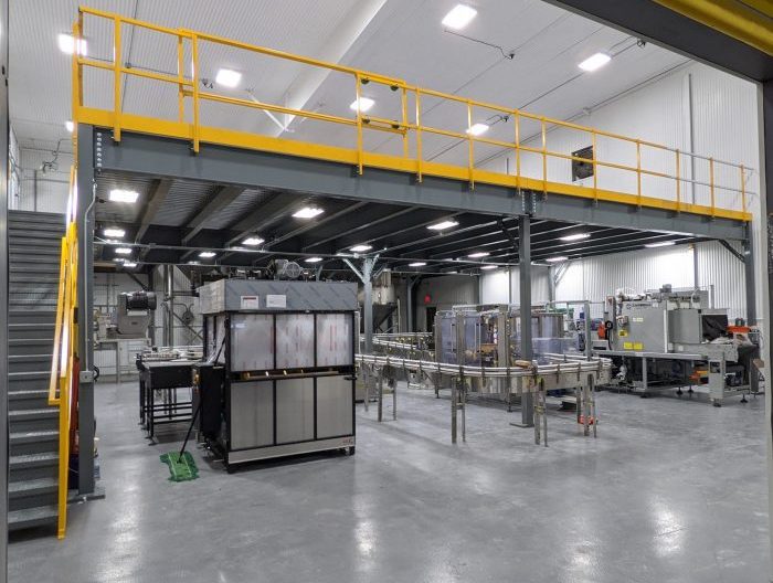 Rack-supported storage mezzanine platform - Panel Built