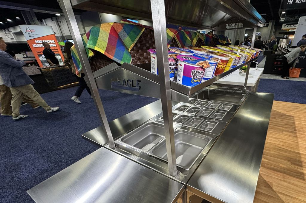 Director's Choice grab-n-go cart with insulated pan, POS shelf and buffet shields