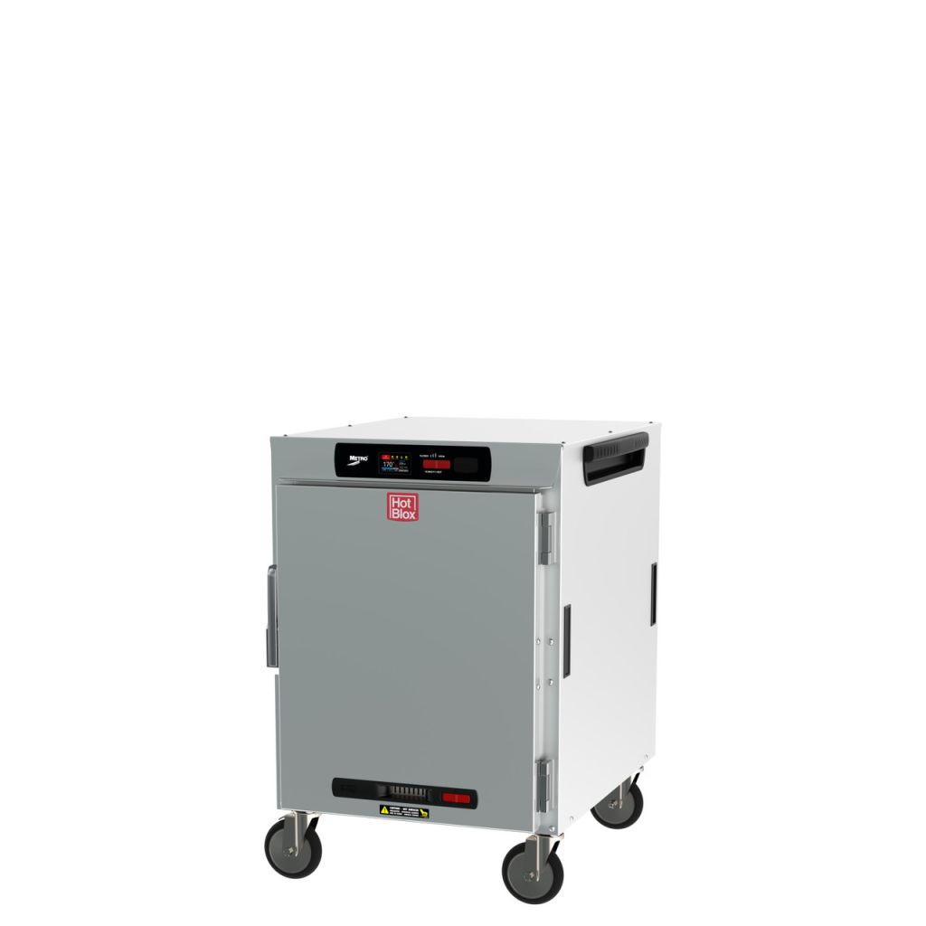 Metro HotBlox wide 8-pan insulated mobile holding cabinet with solid door