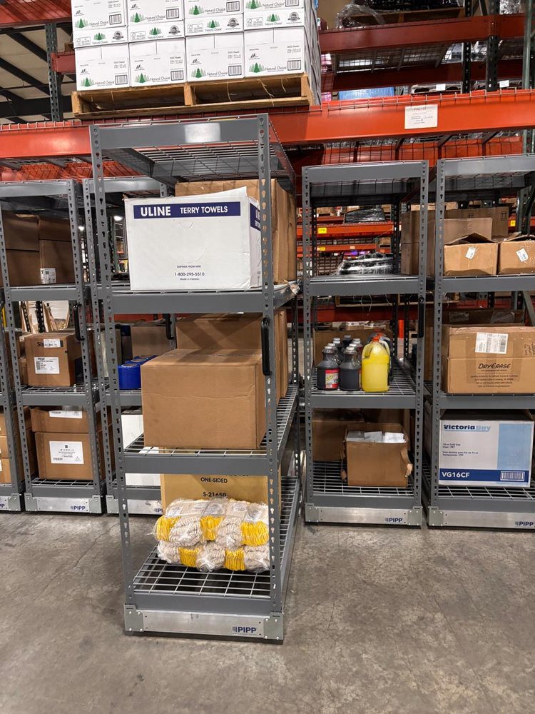 Pipp pull-out mobile shelving beneath static industrial racking